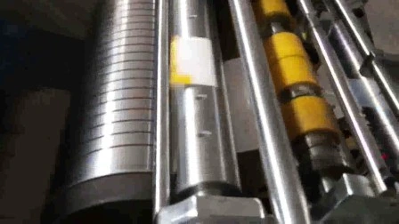 Macchina di laminazione per film di prerivestimento a doppia finestra laterale con taglio a coltello volante (GK-1080TS)